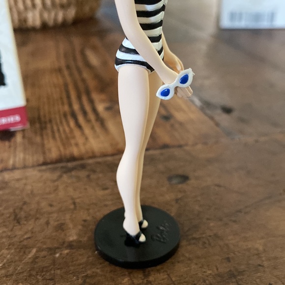 Barbie Keepsake Ornament - Picture 3 of 12